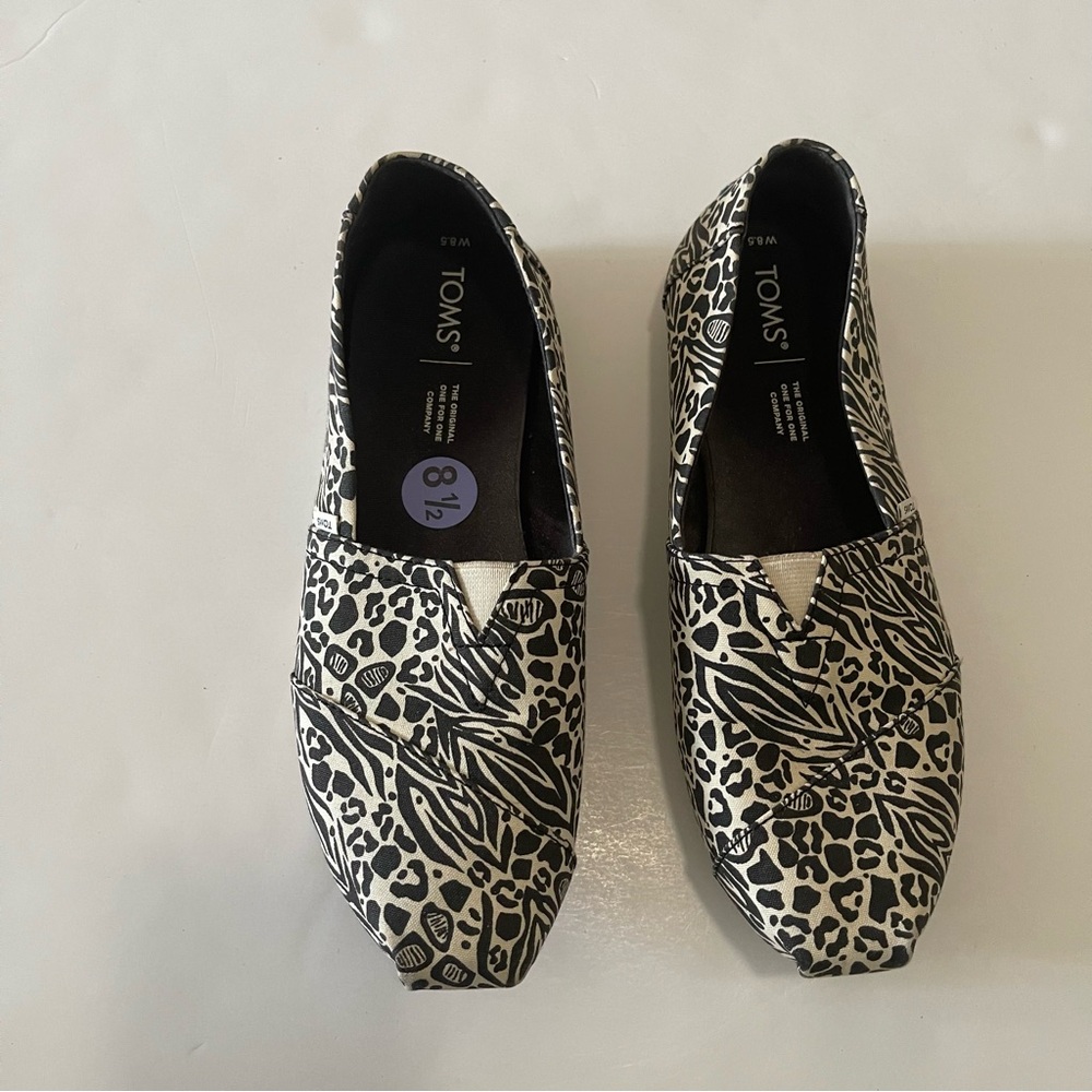 Tom’s Womens Black and White Mixed Animal Print Alpargata Slip-On Shoes Size 8.5